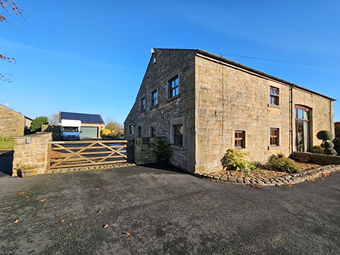 4 Bedroom Barn Conversion For Sale In Preston Road, Ribchester, PR3