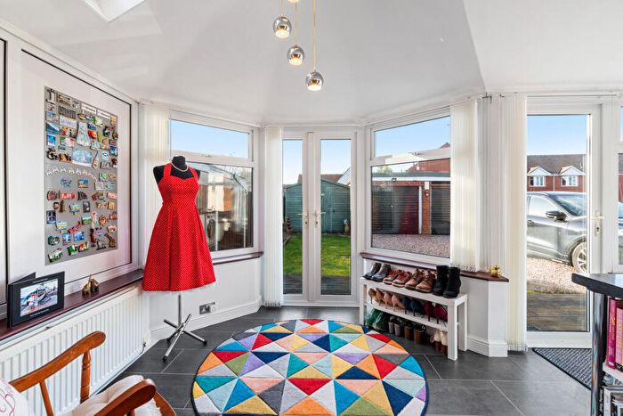 4 Bedroom Detached House For Sale In Orchard Street, Bedworth, CV12