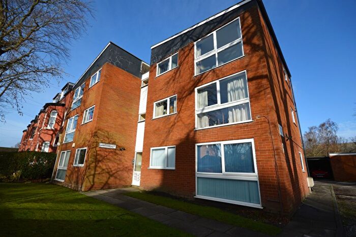 1 Bedroom Flat To Rent In Cranbourne Road, Heaton Moor, Stockport, SK4