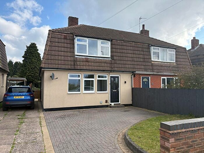 3 Bedroom Semi Detached House To Rent In Bradbury Lane, Hednesford, WS12