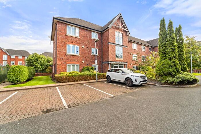2 Bedroom Apartment For Sale In Waterside, Sale, M33