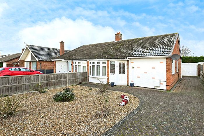 3 Bedroom Semi-Detached Bungalow For Sale In Spenser Road, King's Lynn, PE30