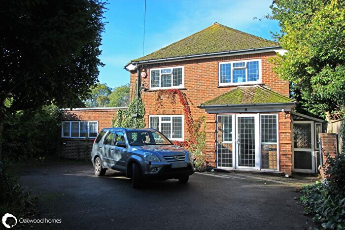 3 Bedroom Detached House For Sale In Callis Court Road, Broadstairs, Kent, CT10