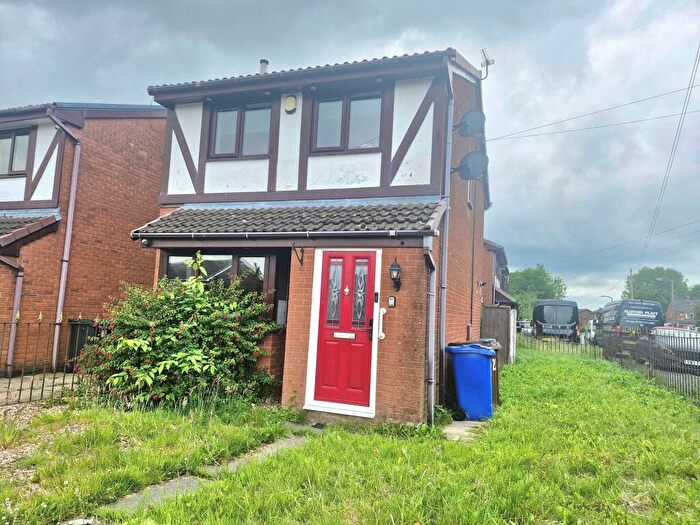 3 Bedroom Detached House To Rent In Exeter Avenue, Radcliffe, M26