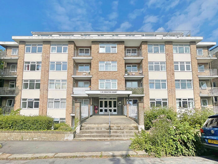 2 Bedroom Apartment For Sale In Coniston Court, Holland Road, Hove, BN3