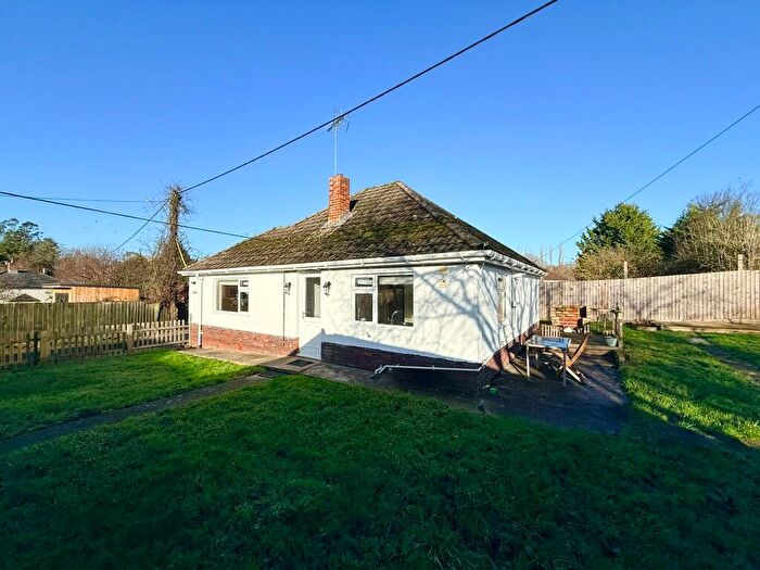 2 Bedroom Detached Bungalow To Rent In Sherbro Place, BA12