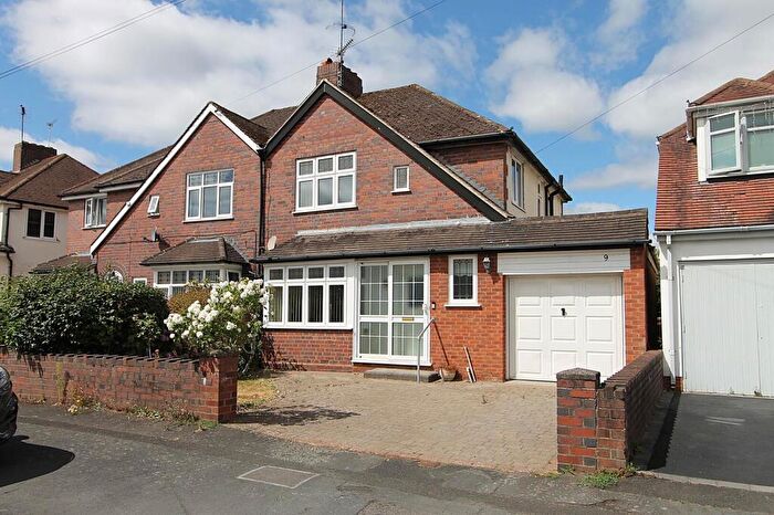 3 Bedroom Semi-Detached House For Sale In Nursery Grove, Kidderminster, DY11