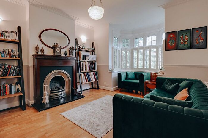 4 Bedroom Detached House For Sale In Merry Hill Road, Bushey, WD23