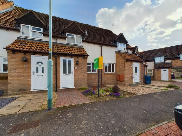 2 Bedroom Property To Rent In Grange Court, Northway, Tewkesbury, GL20