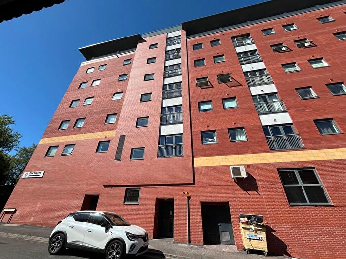 2 Bedroom Flat For Sale In Marsden Road, Bolton, BL1