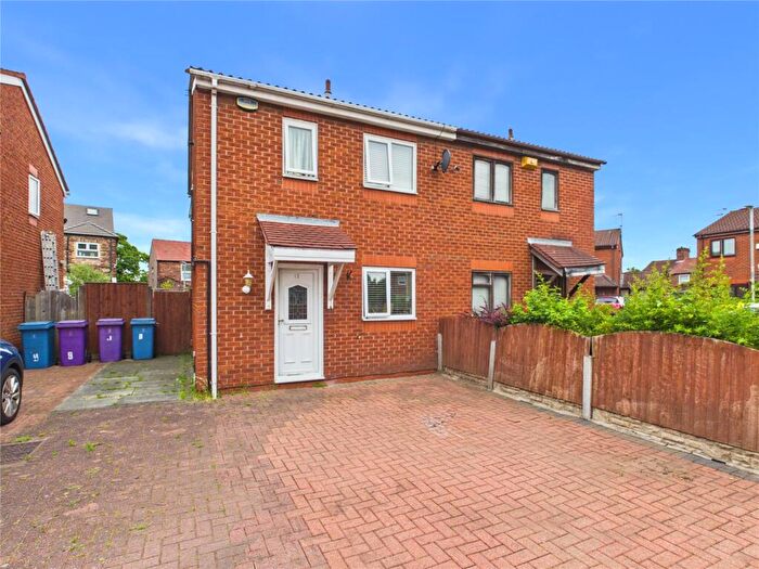 3 Bedroom Semi Detached House For Sale In Warner Drive, Liverpool, Merseyside, L4