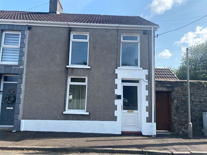3 Bedroom End Terrace House For Sale In High Street, Pontarddulais, Swansea, SA4