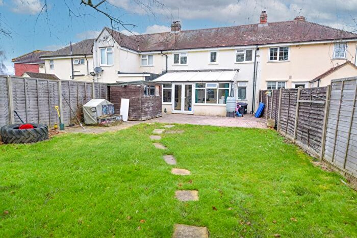 3 Bedroom Terraced House For Sale In Morley Crescent, Cowplain, Waterlooville, PO8
