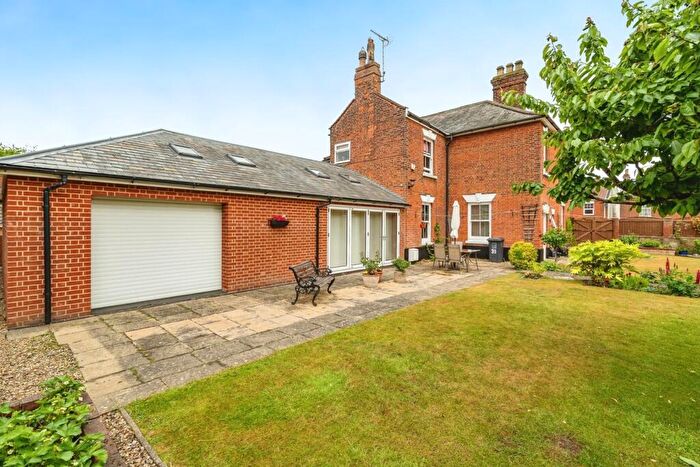 5 Bedroom Detached House For Sale In Cromer Road, North Walsham, NR28