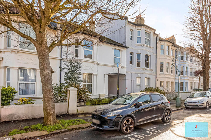 3 Bedroom Flat For Sale In Westbourne Street, Hove, BN3