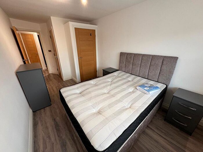 2 Bedroom Flat To Rent In Mint Drive, Hockley, B18