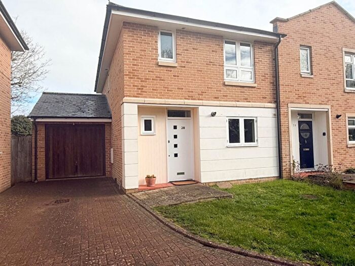 3 Bedroom Semi-Detached House For Sale In Eccles Close, Sawston, Cambridge, CB22