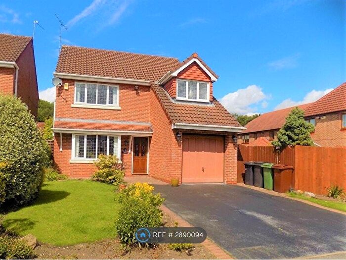 4 Bedroom Detached House To Rent In Wike Ridge View, Leeds, LS17