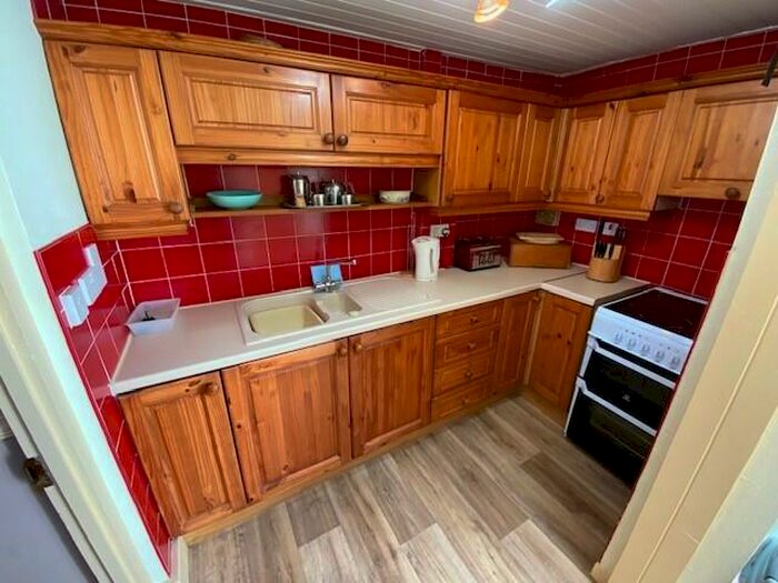 4 Bedroom Cottage For Sale In High Street, New Quay, SA45