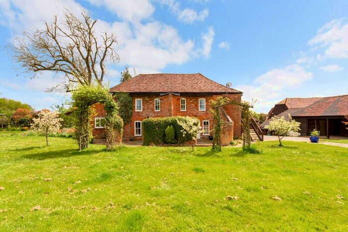 4 Bedroom Flat To Rent In Hale Street, East Peckham, Tonbridge, TN12