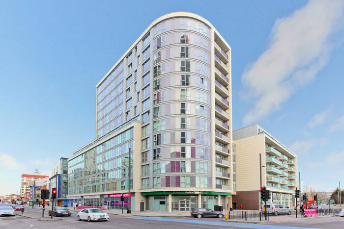 1 Bedroom Flat To Rent In Rick Roberts Way, London, E15