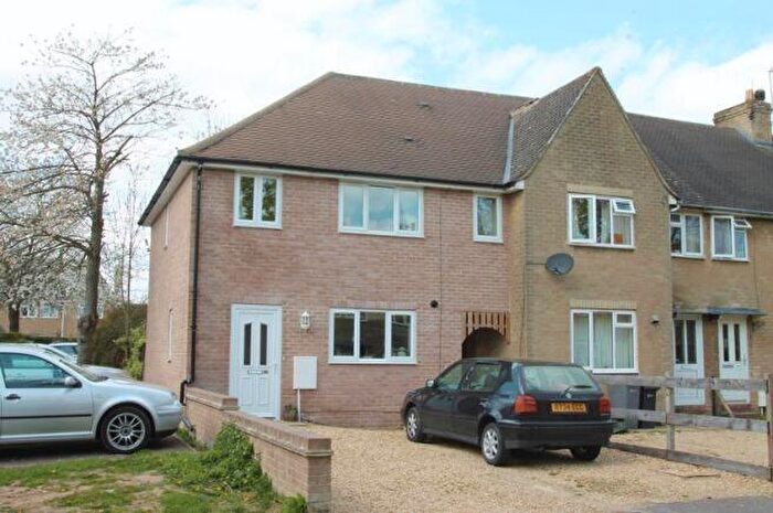 4 Bedroom End Of Terrace House To Rent In Bourton-on-the-water, Cheltenham, GL54