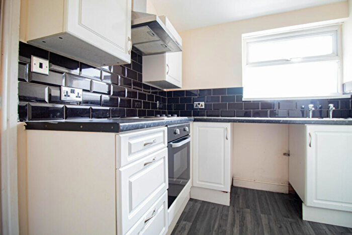 1 Bedroom Flat To Rent In Flat A Granville Street, HU3