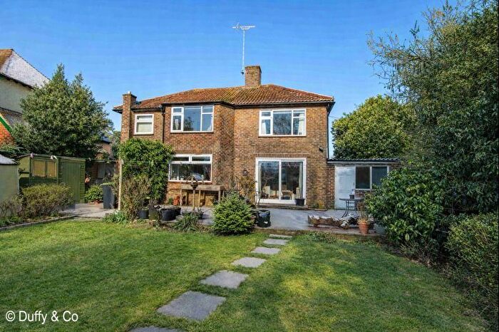 4 Bedroom Detached House For Sale In Clayton Avenue, Hassocks, BN6