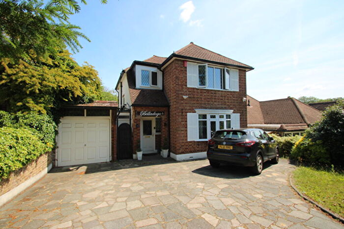 3 Bedroom House To Rent In Old Farleigh Road, CR2