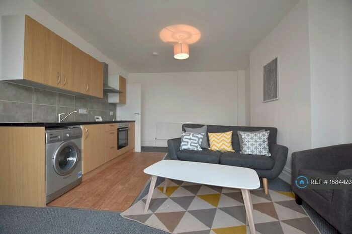 2 Bedroom Flat To Rent In Eastern Esplanade, Margate, CT9