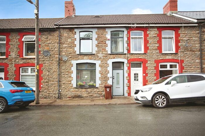 3 Bedroom Terraced House For Sale In William Street, Abertridwr, Caerphilly, CF83