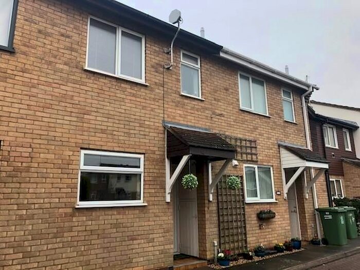 2 Bedroom Property To Rent In Sunnymead, Werrington, Peterborough, PE4