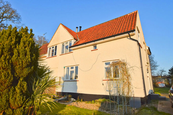 3 Bedroom Semi-Detached House To Rent In Bilney Lane, Felthorpe, NR10