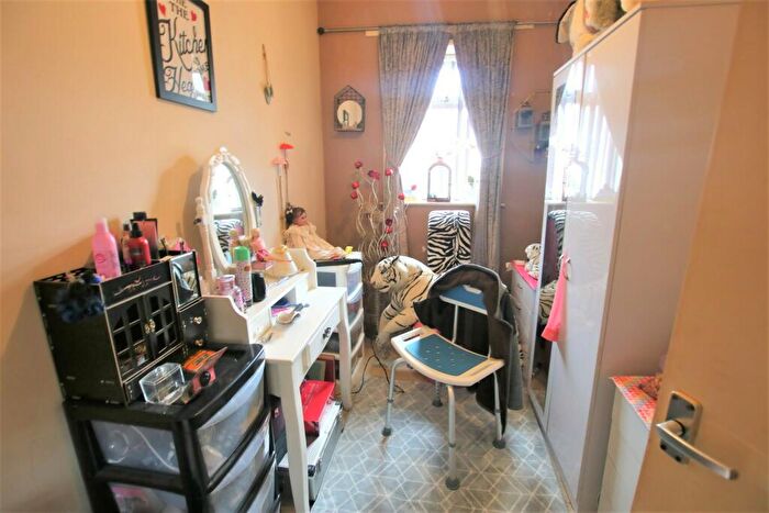 3 Bedroom Terraced House For Sale In Edleston Street, Accrington, BB5
