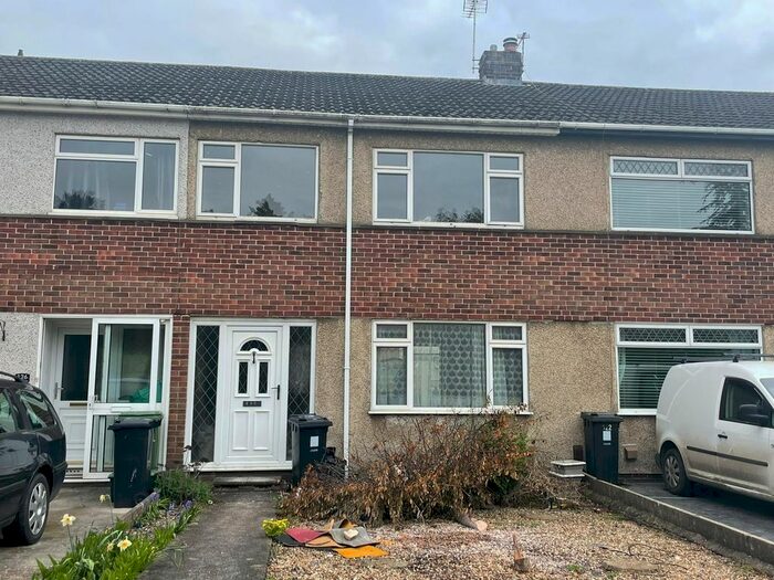 3 Bedroom Terraced House To Rent In Stanshawe Crescent, Yate, Bristol, BS37