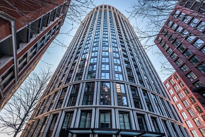 2 Bedroom Flat For Sale In Westmark Tower, Newcastle Place, London, W2