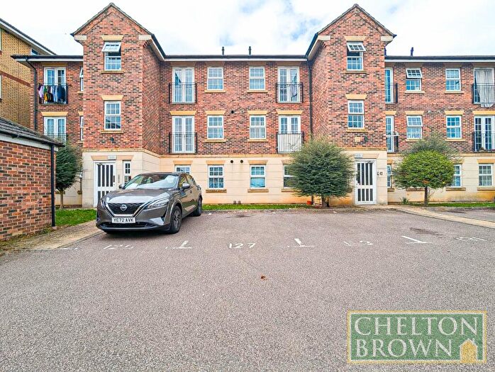 2 Bedroom Apartment To Rent In Lion Court, Northampton, NN4