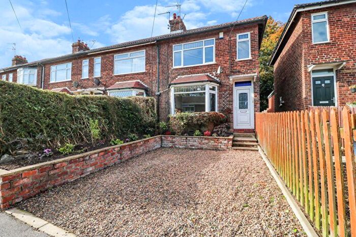 3 Bedroom Terraced House To Rent In Dale Road, Swanland, HU14