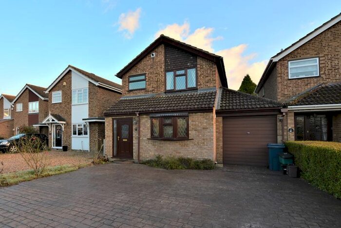4 Bedroom Detached House To Rent In Conway Close, Loudwater, High Wycombe HP10