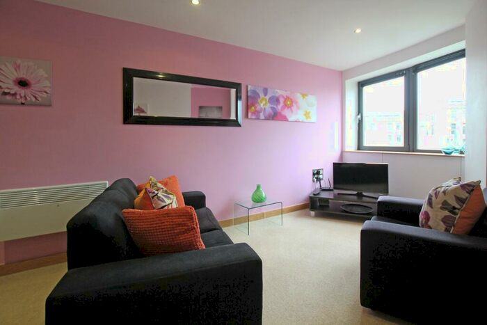 Studio To Rent In Salts Mill Road, West Yorkshire, Shipley, BD17