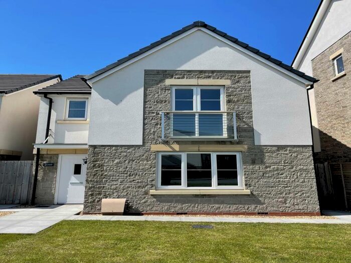 3 Bedroom House To Rent In Leonides Avenue, Haywood Village, Weston-super-Mare, BS24