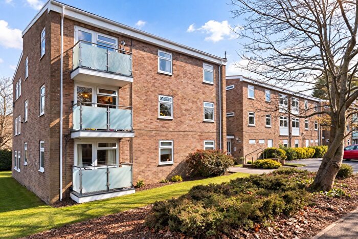 1 Bedroom Flat For Sale In Corners, Welwyn Garden City, AL7
