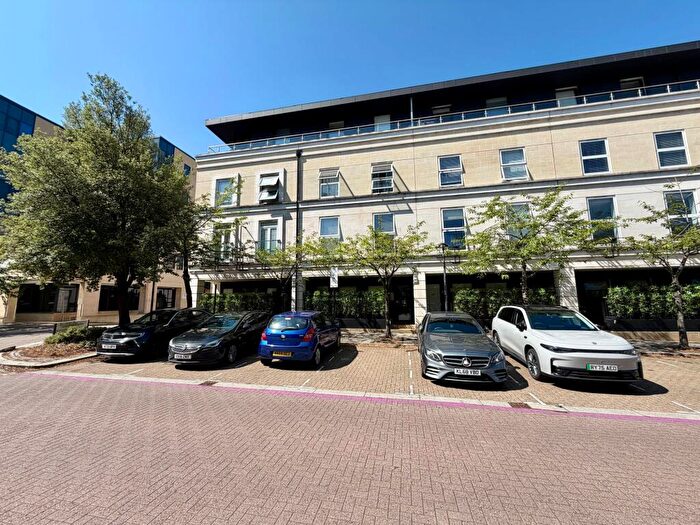2 Bedroom Flat For Sale In Upper Fourth Street, Upper Fourth Street, MK9