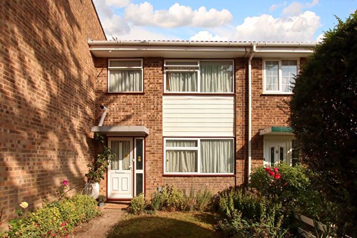 3 Bedroom Terraced House For Sale In Burns Drive, Hemel Hempstead, HP2