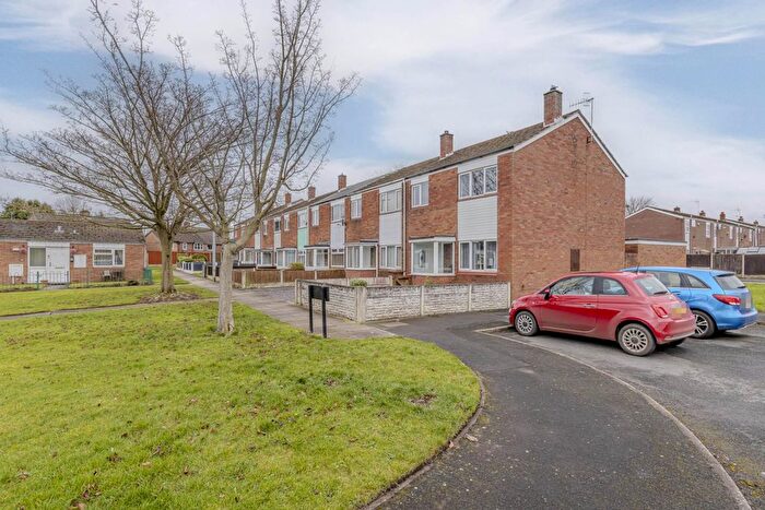 2 Bedroom Town House For Sale In Fonthill Walk, Stoke On Trent, ST2