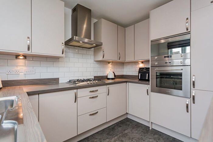 4 Bedroom Detached House For Sale In Lochview Wynd, Bishopton, PA7