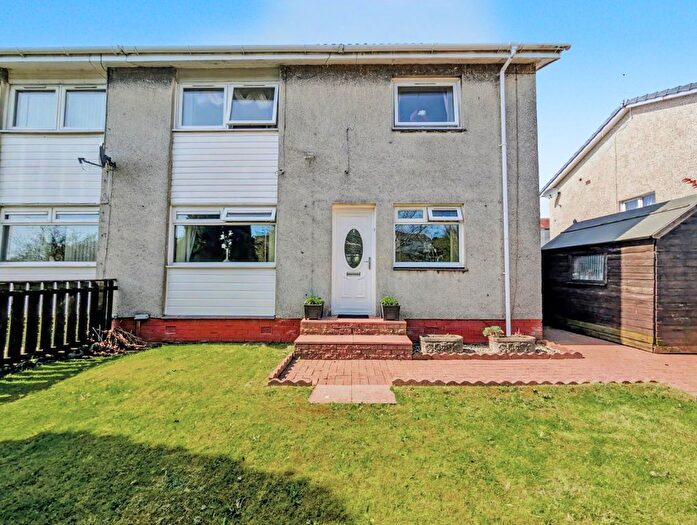 4 Bedroom Semi-Detached House For Sale In Laird Weir, Ardrossan, KA22