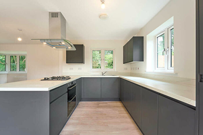 4 Bedroom Detached House For Sale In Oaklands At Whiteley Meadows, Whiteley Way, SO30