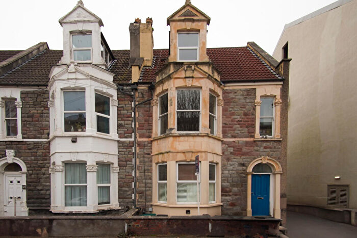 1 Bedroom Flat To Rent In Melrose Place, Clifton, BS8