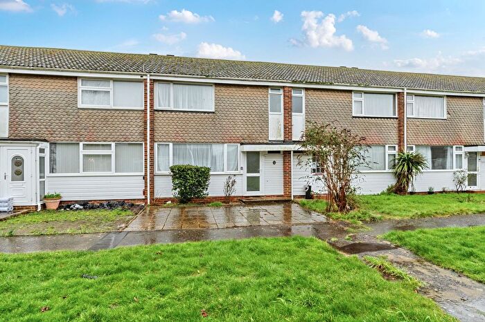 3 Bedroom Terraced House For Sale In Mulberry Court, Pagham, Bognor Regis, PO21